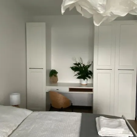 Апартаменти Eurovea Tower 21p Amazing View