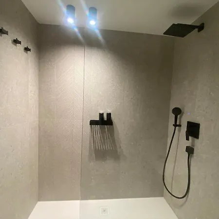 Апартаменти Eurovea Tower 21p Amazing View *