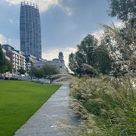 Eurovea Tower 21p Amazing View Братислава