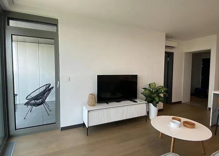 Eurovea Tower 21p Amazing View * 브라티슬라바