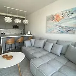Eurovea Tower 21p Amazing View Apartman Pozsony