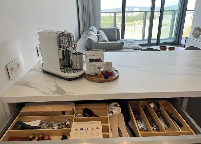 Eurovea Tower 21p Amazing View *